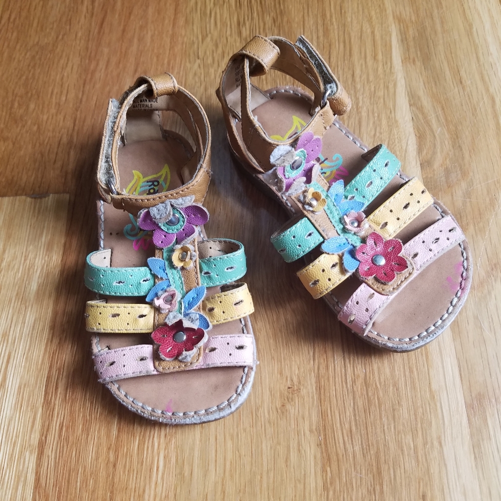Children's sandals